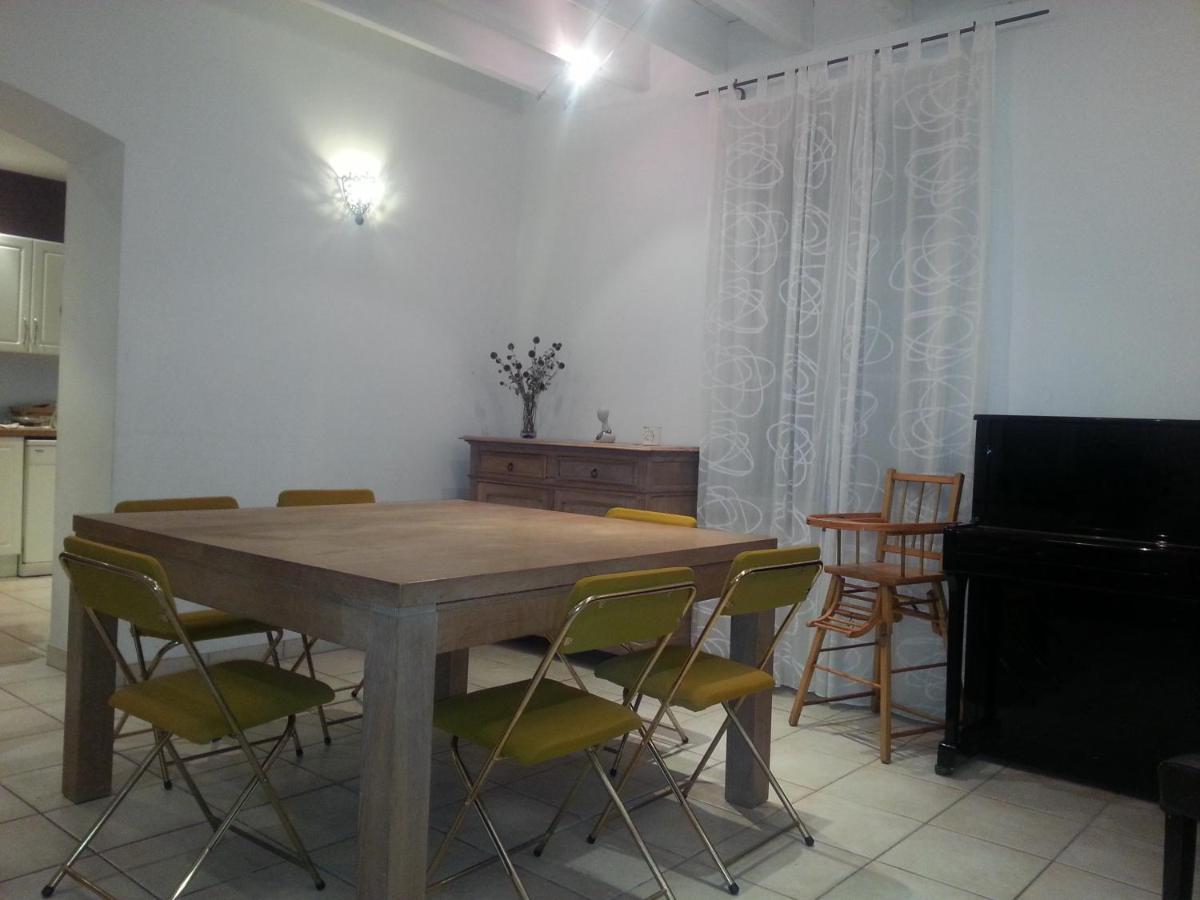 Jolie Maison Avec Jardin - 2 Chambres Le Hamel  Екстериор снимка